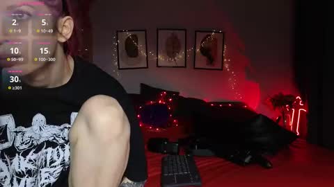 Snapshot of devil_s_bride chatting on September 20, 3:35 pm devil_s_bride online show from September 20, 3:35 pm