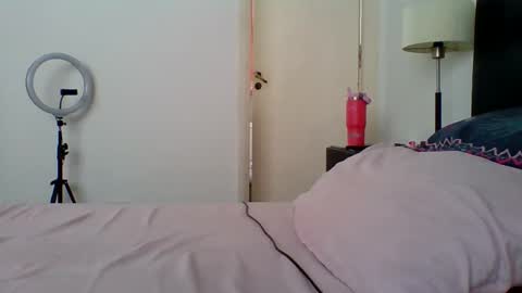 devilbabi online show from October 9, 3:21 pm