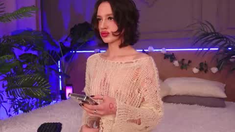 devilinee online show from November 30, 6:39 am