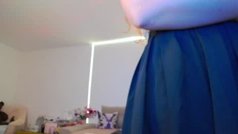 Snapshot of devilishpuss chatting on July 22, 5:49 pm AlexaMills online show from July 22, 5:49 pm
