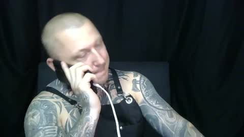 Snapshot of devilwithtats chatting on June 20, 9:12 am Lucian online show from June 20, 9:12 am