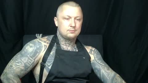 Snapshot of devilwithtats chatting on June 21, 10:29 am Lucian online show from June 21, 10:29 am