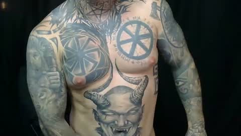 Snapshot of devilwithtats chatting on July 1, 4:29 pm Lucian online show from July 1, 4:29 pm