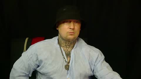 Snapshot of devilwithtats chatting on July 11, 9:23 am Lucian online show from July 11, 9:23 am