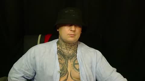 Snapshot of devilwithtats chatting on July 21, 2:41 pm Lucian online show from July 21, 2:41 pm