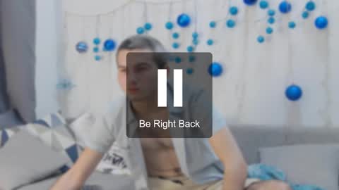 devin_ho online show from December 11, 2:11 pm