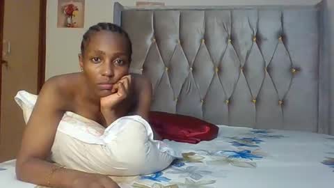 devinegrace7 online show from March 19, 3:10 am