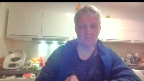 Snapshot of devon_nite chatting on December 1, 11:25 pm Devon online show from December 1, 11:25 pm