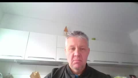 Snapshot of devon_nite chatting on December 13, 11:02 am Devon online show from December 13, 11:02 am