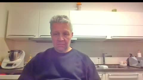 Snapshot of devon_nite chatting on December 25, 11:42 pm Devon online show from December 25, 11:42 pm