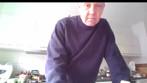 Snapshot of devon_nite chatting on February 10, 1:55 pm Devon online show from February 10, 1:55 pm