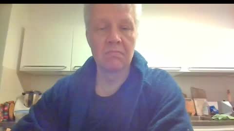 Snapshot of devon_nite chatting on March 5, 12:27 am Devon online show from March 5, 12:27 am