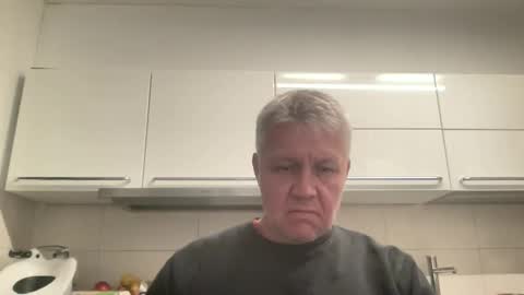 Snapshot of devon_nite chatting on September 28, 10:48 pm Devon online show from September 28, 10:48 pm