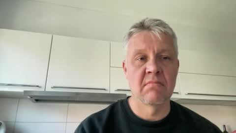 Snapshot of devon_nite chatting on September 29, 2:00 pm Devon online show from September 29, 2:00 pm