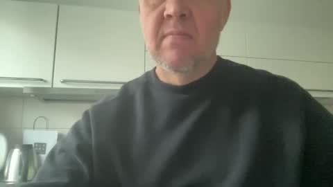 Snapshot of devon_nite chatting on October 4, 8:45 am Devon online show from October 4, 8:45 am