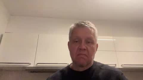 Snapshot of devon_nite chatting on October 27, 12:36 am Devon online show from October 27, 12:36 am