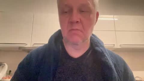 Devon online show from December 23, 12:30 am