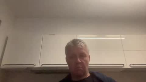 Devon online show from February 12, 1:00 am