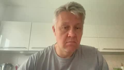 Snapshot of devon_nite chatting on June 4, 7:03 am Devon online show from June 4, 7:03 am