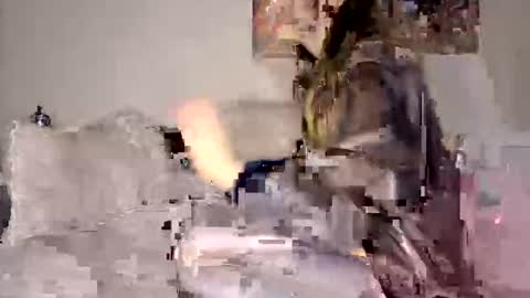 Snapshot of devonclarky213 chatting on June 1, 10:28 am come play online show from June 1, 10:28 am