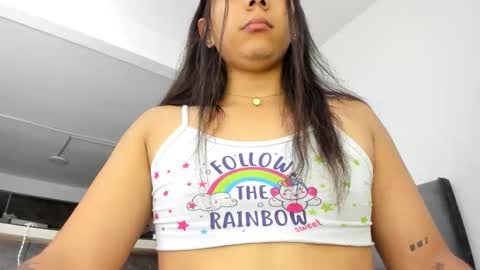 thumb up me please its important online show from November 25, 9:09 am