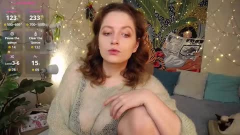 Snapshot of dexyred chatting on November 18, 11:26 pm Sophie online show from November 18, 11:26 pm