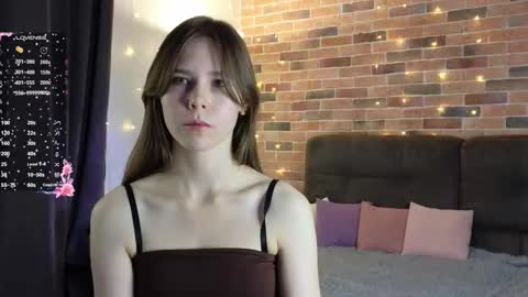 Kira online show from October 31, 5:25 pm