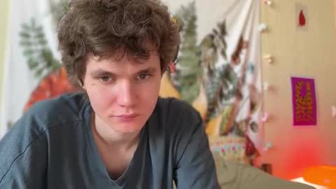 Snapshot of di_n_alex chatting on February 26, 1:30 pm Di Alex online show from February 26, 1:30 pm