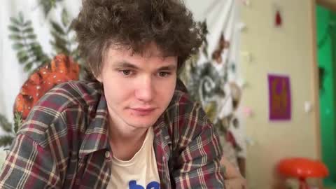 Snapshot of di_n_alex chatting on March 8, 1:57 pm Di Alex online show from March 8, 1:57 pm