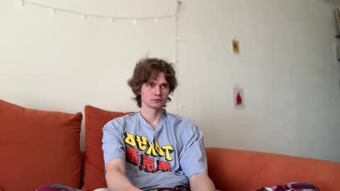 Snapshot of di_n_alex chatting on September 13, 10:04 am Di Alex online show from September 13, 10:04 am