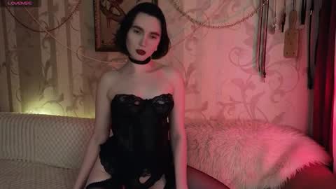 Diana Di Honey online show from January 16, 2:21 pm
