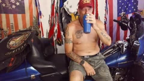 Snapshot of diabolic_yeti76 chatting on June 14, 4:53 pm Yeti online show from June 14, 4:53 pm