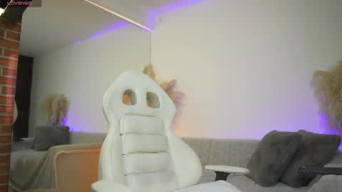Diego online show from June 17, 1:12 pm