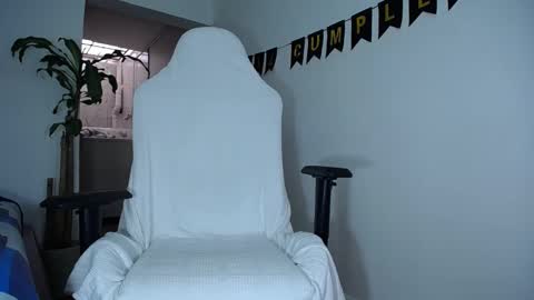 Snapshot of diamond_black00 chatting on January 5, 6:35 pm MaSSimo online show from January 5, 6:35 pm