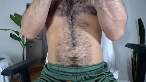 Snapshot of diamond_black00 chatting on October 27, 9:08 pm MaSSimo online show from October 27, 9:08 pm