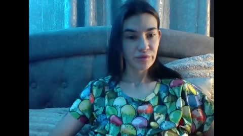 Snapshot of diamond_dana chatting on December 14, 6:56 pm Diamond Dana online show from December 14, 6:56 pm