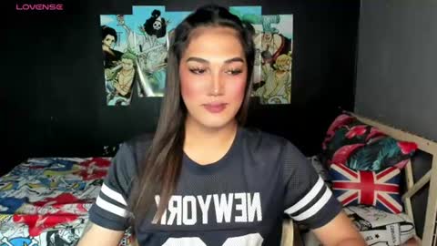 Snapshot of diamond_foxy chatting on July 6, 10:23 am Wency online show from July 6, 10:23 am