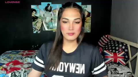 Snapshot of diamond_foxy chatting on July 14, 10:21 am Wency online show from July 14, 10:21 am
