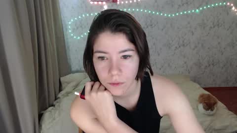 Snapshot of diamond_is chatting on October 28, 5:44 am diamond is online show from October 28, 5:44 am