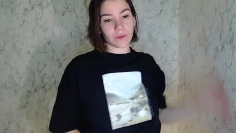 Snapshot of diamond_is chatting on December 19, 3:02 am diamond is online show from December 19, 3:02 am