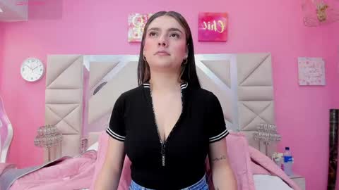 diamond_juliana_ online show from May 14, 3:13 am