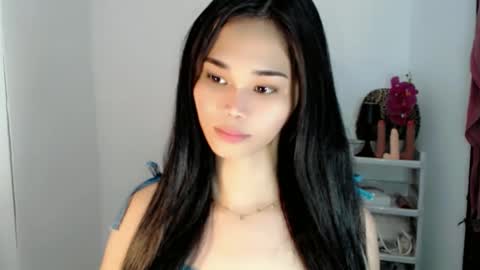 diamond_temptress online show from March 23, 7:45 am