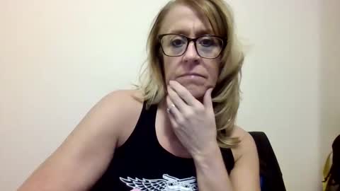 diamondafterdark online show from March 27, 1:22 am
