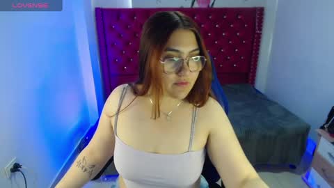 Snapshot of diamondfox_m chatting on March 1, 12:34 pm Your Diamond online show from March 1, 12:34 pm