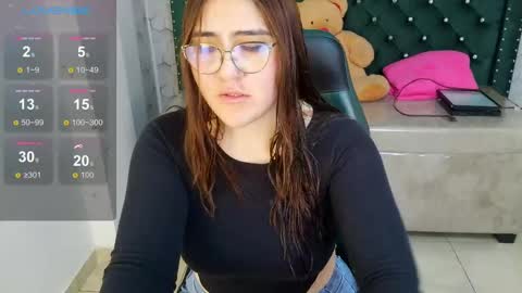 Snapshot of diamondfox_m chatting on May 23, 11:03 am Your Diamond online show from May 23, 11:03 am