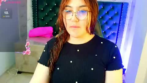 Snapshot of diamondfox_m chatting on June 5, 11:05 am Your Diamond online show from June 5, 11:05 am