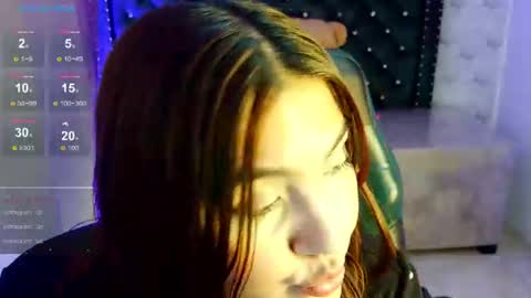 Snapshot of diamondfox_m chatting on June 27, 12:22 pm Your Diamond online show from June 27, 12:22 pm