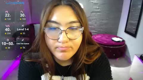 Snapshot of diamondfox_m chatting on July 6, 3:03 pm Your Diamond online show from July 6, 3:03 pm