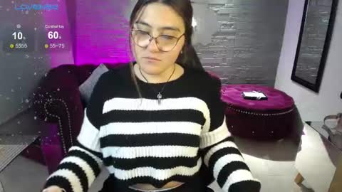Snapshot of diamondfox_m chatting on July 24, 12:25 pm Your Diamond online show from July 24, 12:25 pm
