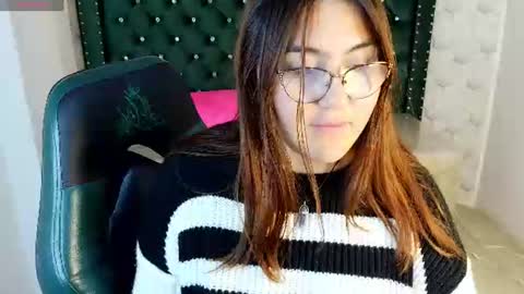 Snapshot of diamondfox_m chatting on July 28, 4:39 pm Your Diamond online show from July 28, 4:39 pm